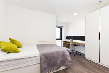 1 bed flat, Great Crosshall Street, City Centre, Liverpool, L32AT - Image 4